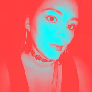 Meet your Posher, Noemi